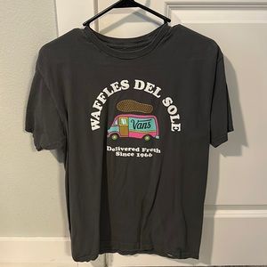 Size small vans graphic short sleeve tee